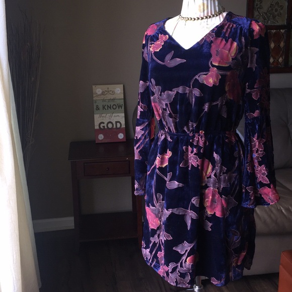 Skies Are Blue Dresses & Skirts - Skies Are Blue Long Sleeve Dress